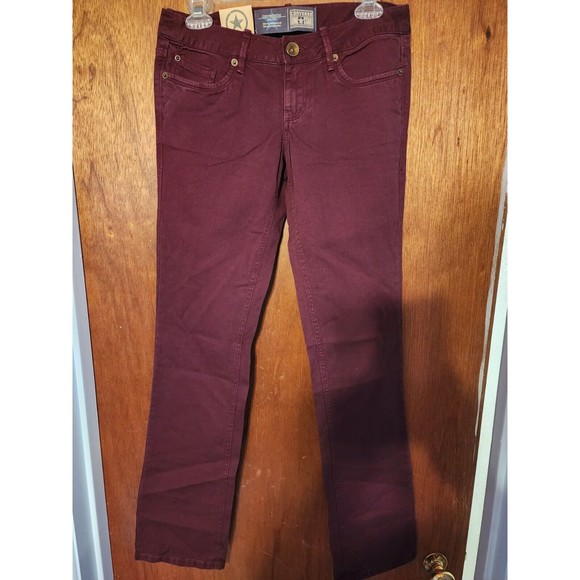 NWT Converse One Star Women Size 4 Berry Flare Leg 5 Pocket Jeans LOW RISE NOS - Picture 1 of 7